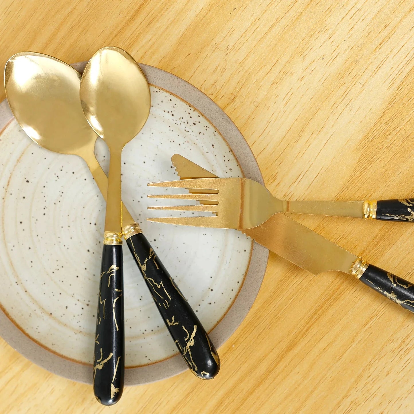24 Pcs Silverware Set with Hanging Holder Stainless Steel Flatware Set Service for 6 Utensils Set Mirror Polished Tableware Set