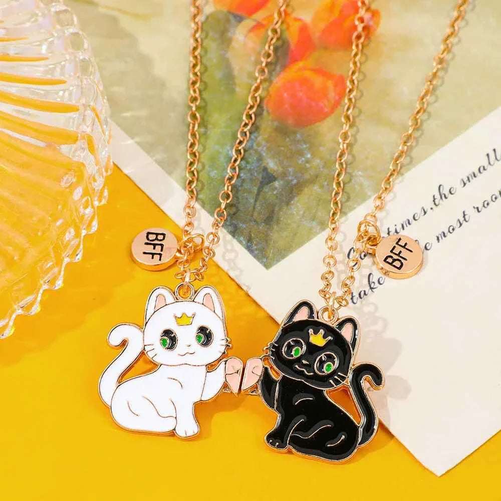 Best Friend Necklace for 2 Gifts Friendship Pendant Necklaces Matching Magnetic Cat BFF Necklace for 2 Girls