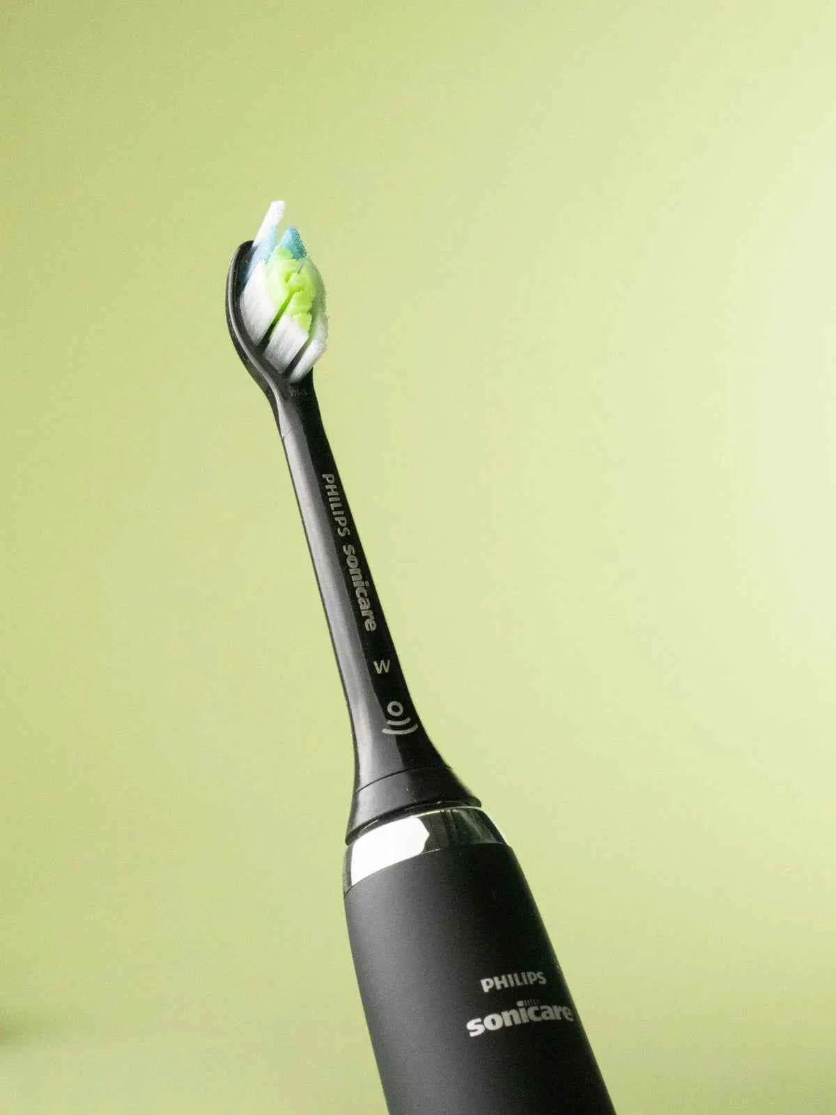 Philips Sonicare DiamondClean Electric toothbrush HX9352,Original kit.