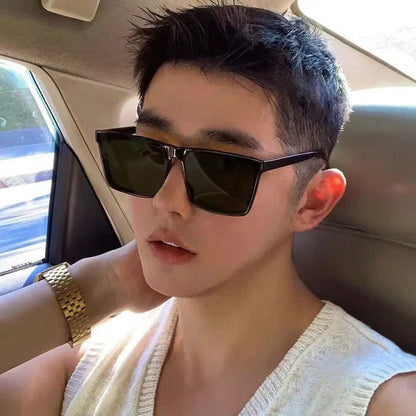 Men's Sunglasses For Uv Protection While Driving. 2025 New Style Square Frame Fashionable Sunglasses 2050