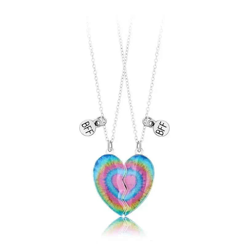 Cute 2 Pcs BFF Necklace Heart Pendant Best Friend Necklace Fashion Couple Chain Necklace Children Friendship Jewelry