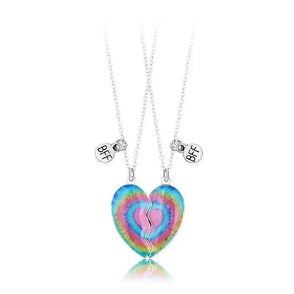Cute 2 Pcs BFF Necklace Heart Pendant Best Friend Necklace Fashion Couple Chain Necklace Children Friendship Jewelry