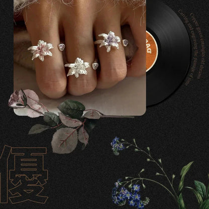Gorgeous Lily Flower Jewelry Accessories, Fashion Ring for Women, Must-have Accessory for Female Fashionistas