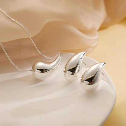 2-Piece Elegant Stylish Gold Drop Jewelry Set With High-End Earrings And Necklace Combination Suitable For Woman Daily Wear