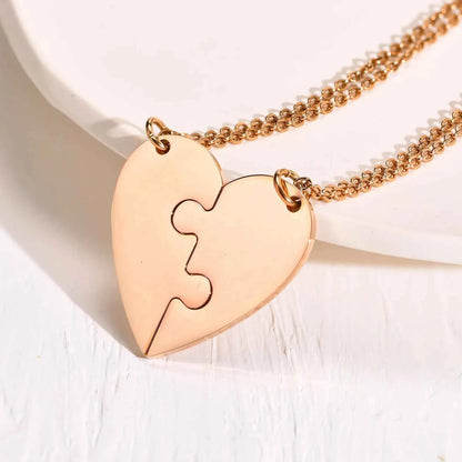 Custom Engrave BFF Friendship Necklaces for 2 Best Friends Gifts, Couple Heart Love Forever Pendant Female BFF Necklaces Set