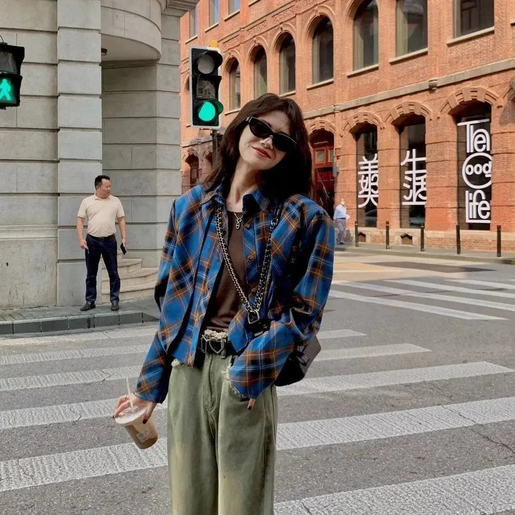 Checkered shirt women's 2024 spring new design sense niche French chic long sleeved shirt  retro top  womens tops