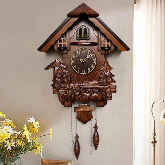 Antique Classic Solid Wood Hand-carved Cuckoo Wall Clock, Children's Music, Hour Announcement Swinging Creative Clock