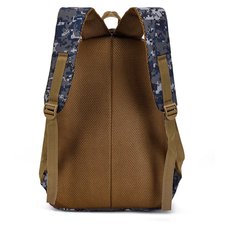 Camouflage large-capacity backpack - adjustable shoulder strap, outdoor theme style, zipper closure, ideal for hiking