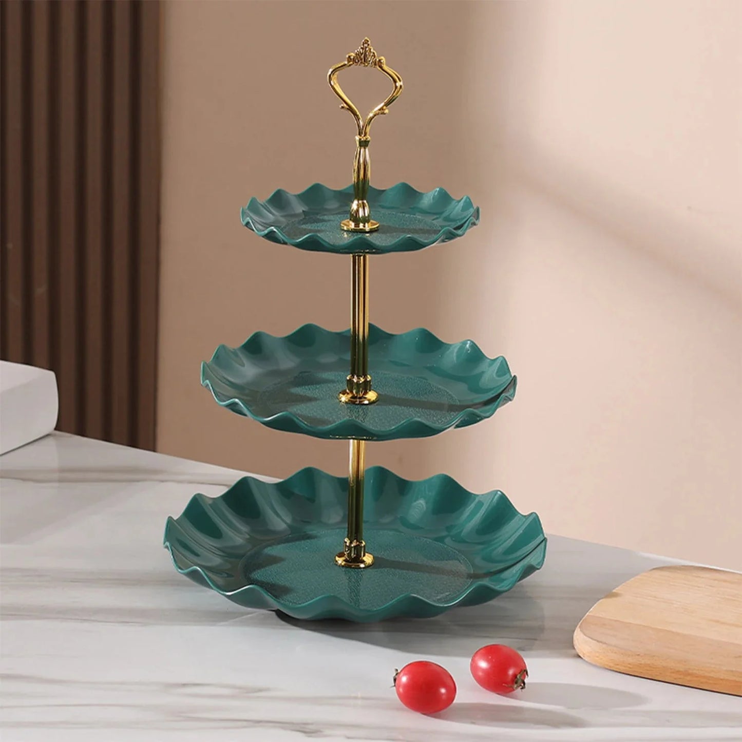 Plastic Dessert Display Table Wavy European And American Style Buffet Tea Break Cake Dessert Service Tray Fruit Plate Display