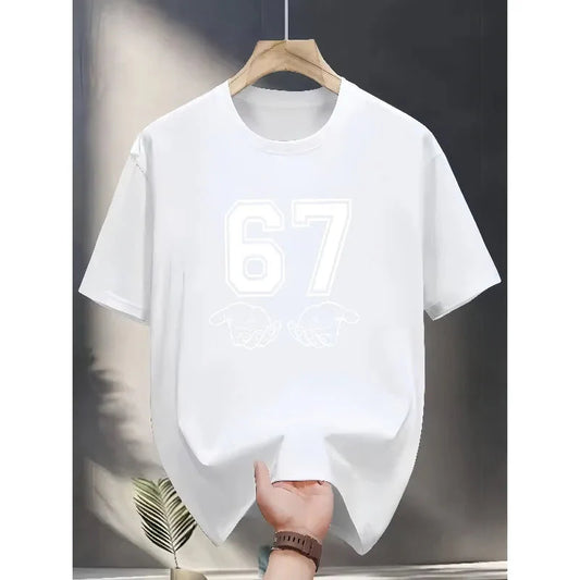 Both men and women have high-quality 67 T-shirts and fashionable 67 T-shirt short-sleeved tops for men and women