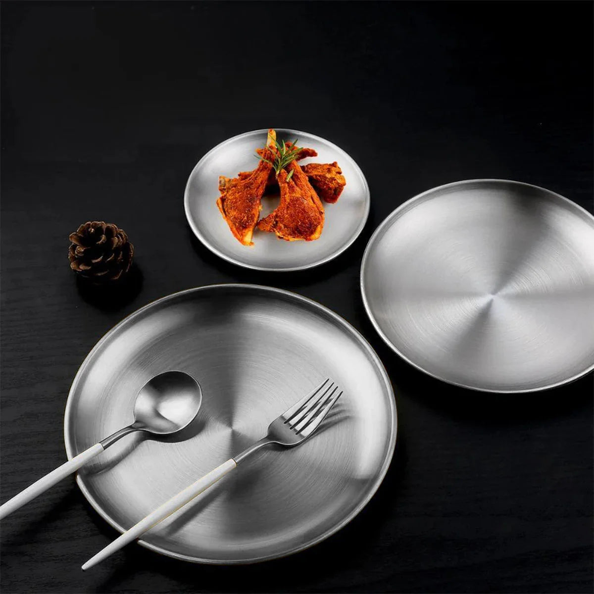 2pcs stainless steel plates, 23cm gold and silver multifunctional plates, suitable for picnics, pre meal preparation, family use