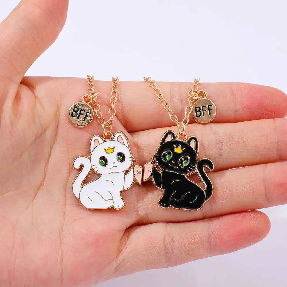 Best Friend Necklace for 2 Gifts Friendship Pendant Necklaces Matching Magnetic Cat BFF Necklace for 2 Girls