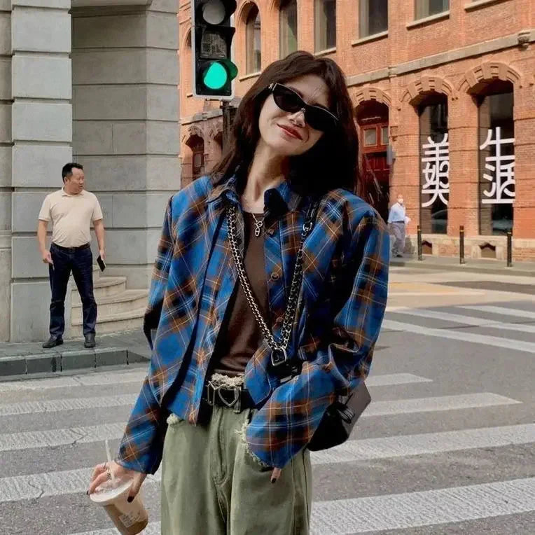 Checkered shirt women's 2024 spring new design sense niche French chic long sleeved shirt  retro top  womens tops