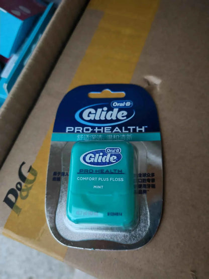 Oral B Glide Plus Floss Ultra Soft Dental Flosser Mint Flavor Comfortable Wide Flat Deep Cleaning Floss 40M