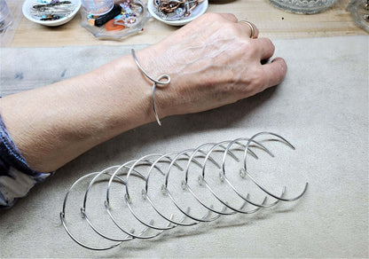 Handmade Wire Sculpted Silver Teardrop Bangle