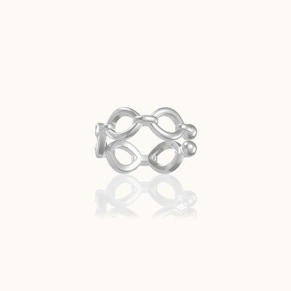Single Chain Ear Cuff