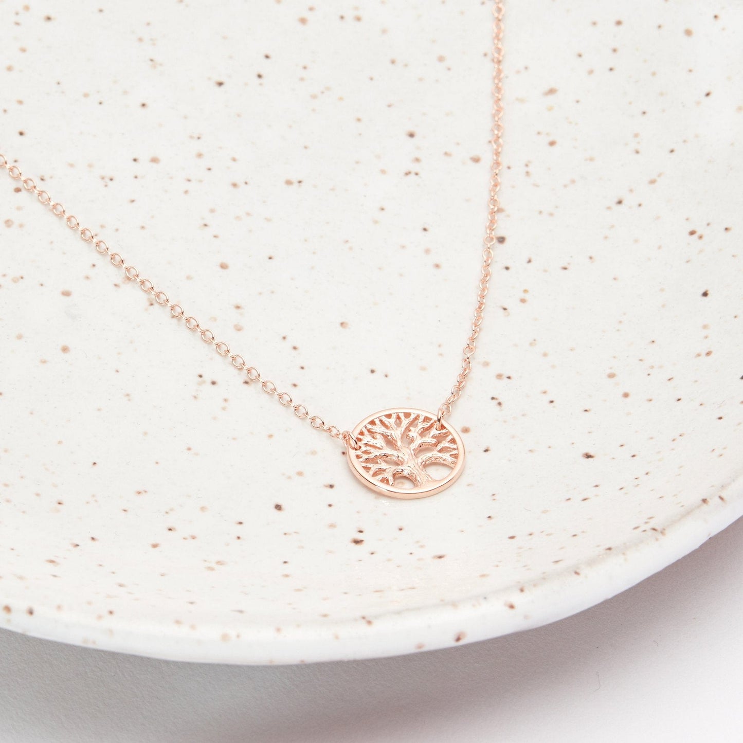 T&iacute;a Necklace, Multiple Styles