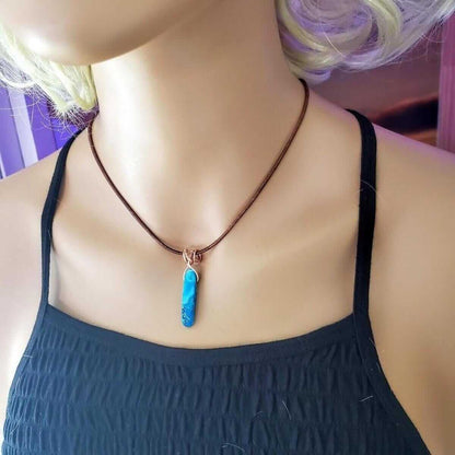 Turquoise Agate Crystal Pendant Leather Necklace