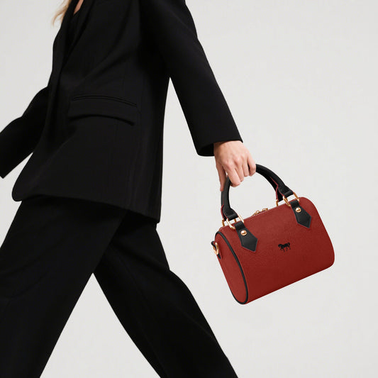 1292. Chic Crossbody Bag