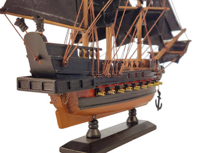Wooden Blackbeard's Queen Anne's Revenge Black Sails Limited Model Pirate Ship 15""