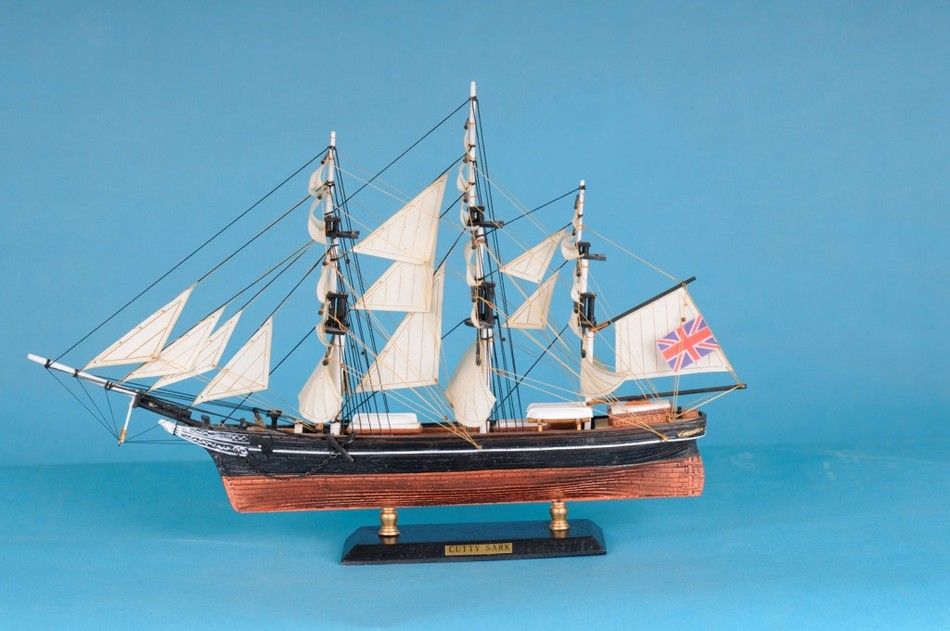 Cutty Sark Limited Tall Model Clipper Ship 15""