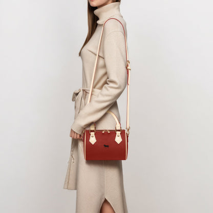 1292. Chic Crossbody Bag