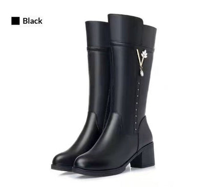 Womens Fleece-Lined Tall Boots In Soft Leather With Wool Lining And Zipper For Warmth