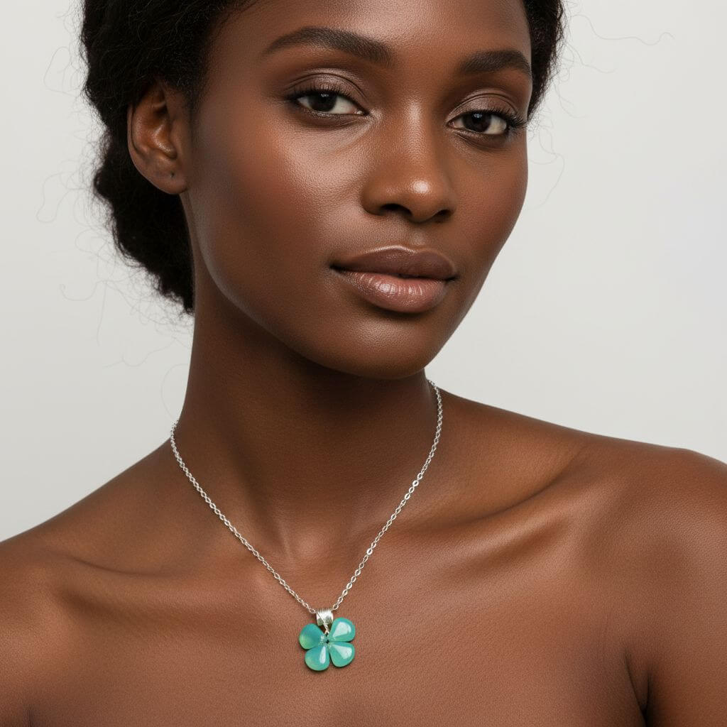 Mint Green Beaded Clover Necklace
