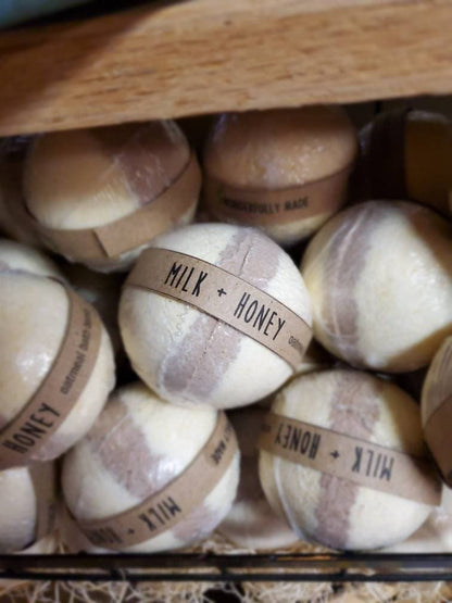 Milk and Honey Bath Bomb | Organic Natural | Oatmeal Moisturizing