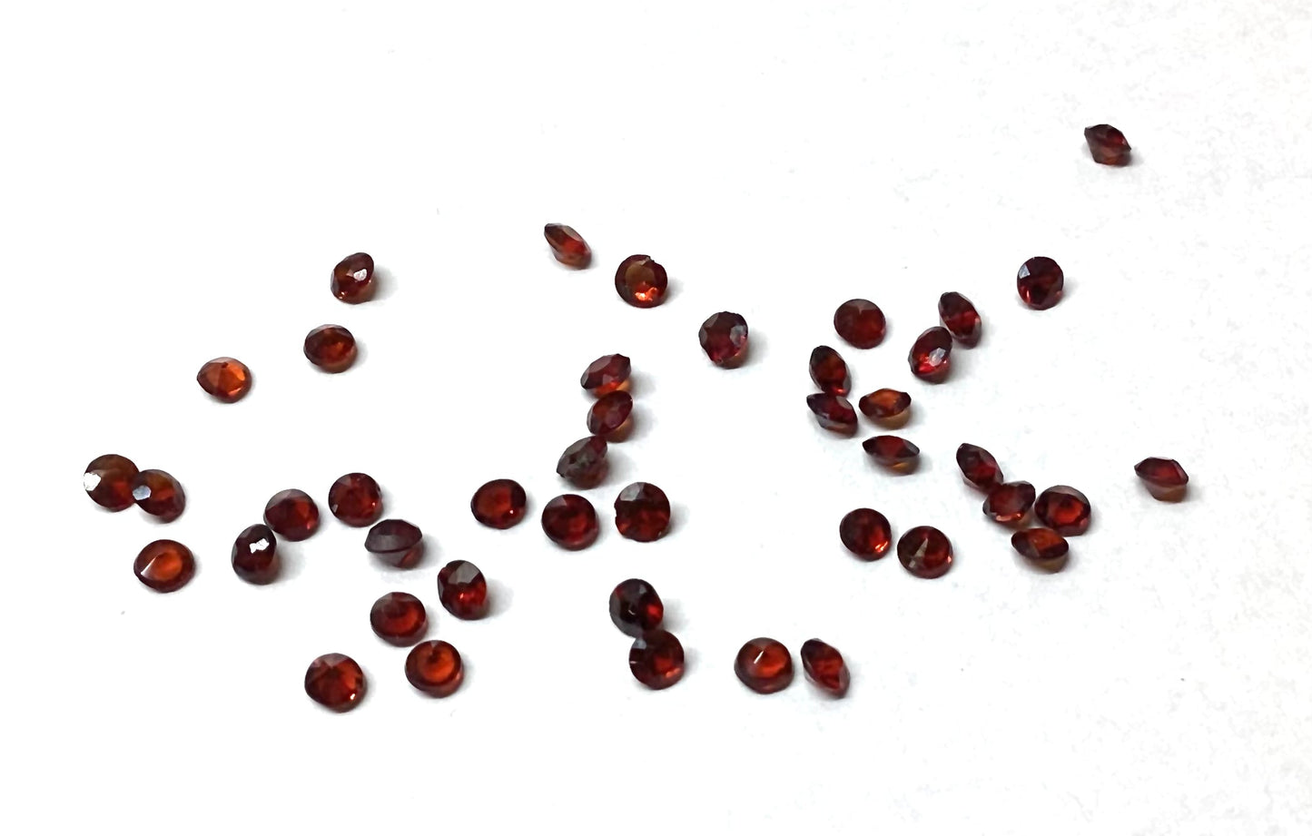 Garnet 2.5mm Faceted