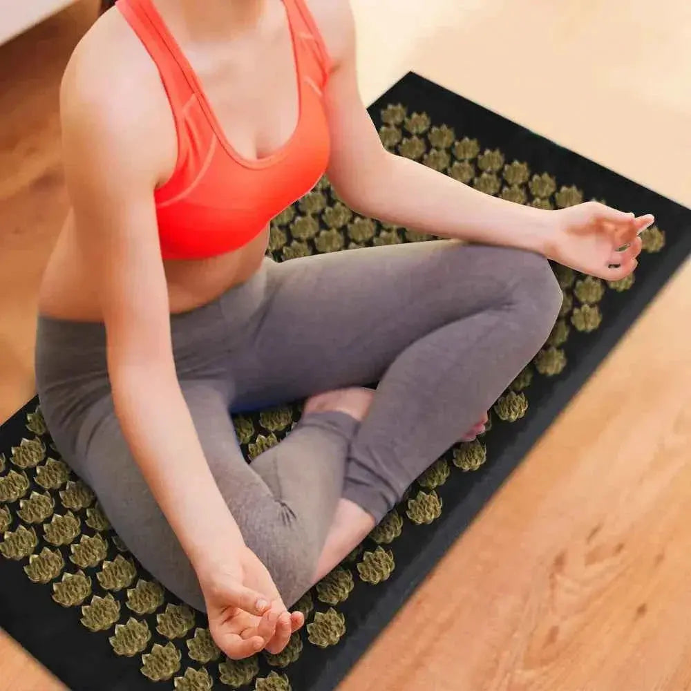 Acupressure Massage Mat Set w/ Pillow