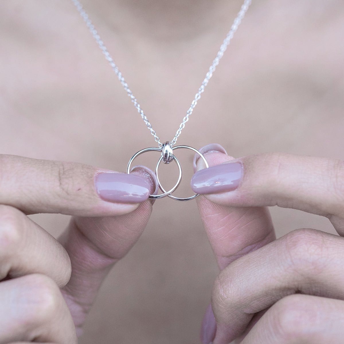 Mother of the Groom Linked Circles Necklace
