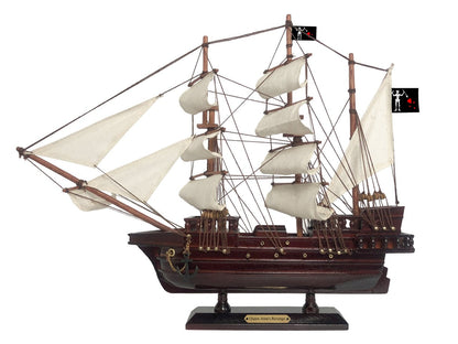 Wooden Blackbeard's Queen Anne's Revenge White Sails Pirate Ship Model 20""