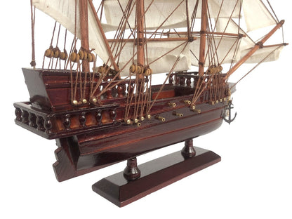 Wooden Blackbeard's Queen Anne's Revenge White Sails Pirate Ship Model 20""