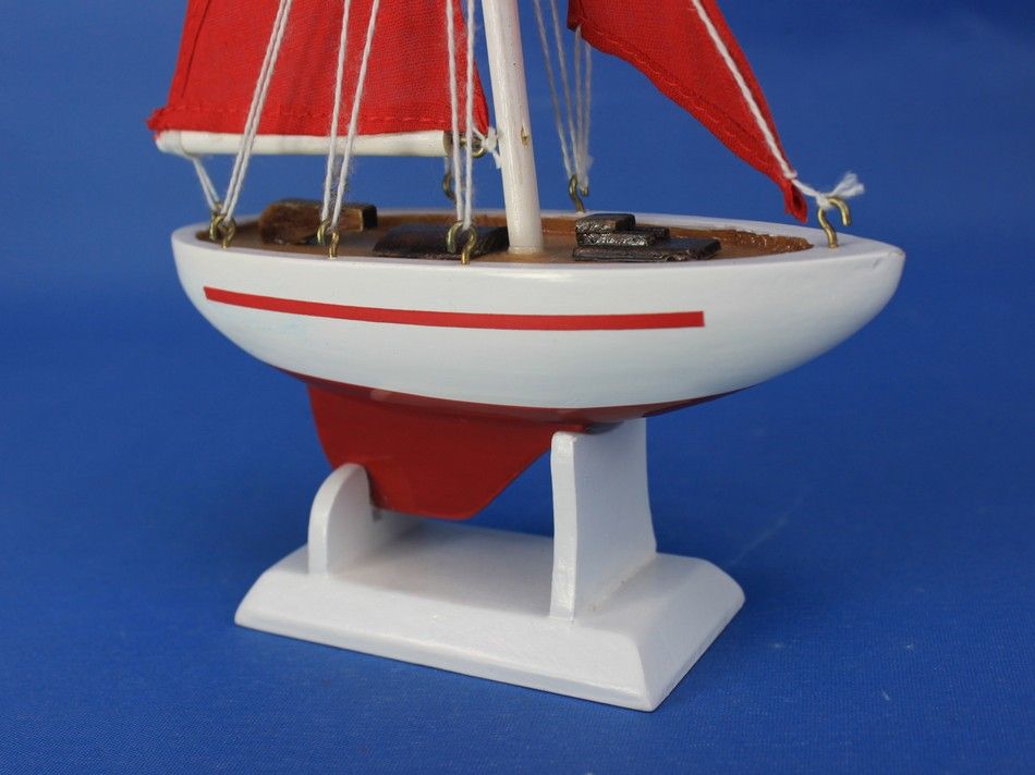 Wooden Red Pacific Sailer with Red Sails Model Sailboat Decoration 9""