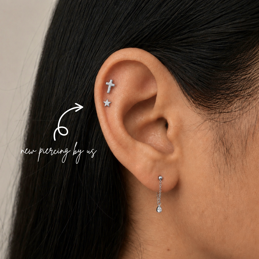 Petite Star Threadless Labret Titanium Flat Back Earring
