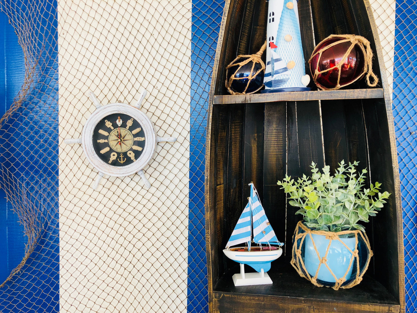 Wooden Rustic White and Blue Ship Wheel Knot Faced Clock 12""